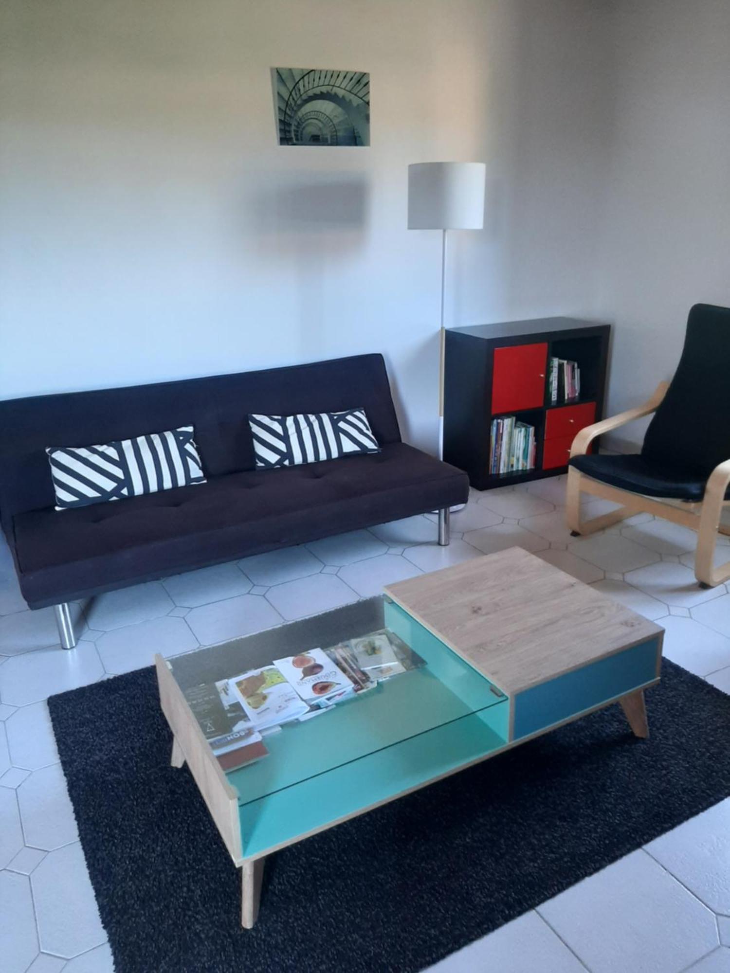 Appartement Avec Grand Jardin Et Parking, Юзес Екстер'єр фото